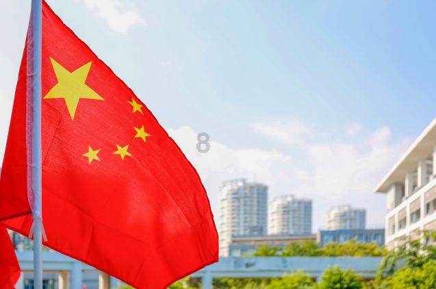 救援传统的印度女孩